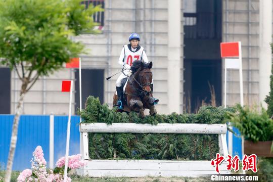 2018全国马术三项赛锦标赛越野障碍赛开赛