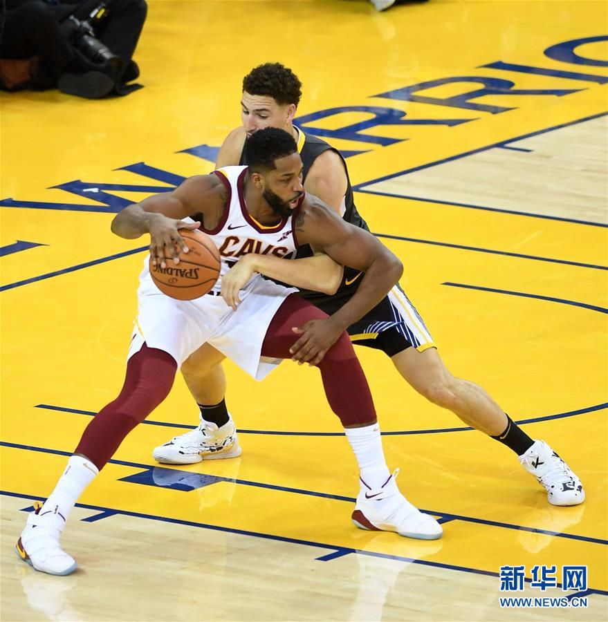 （体育）（6）篮球——NBA总决赛第二场：勇士胜骑士